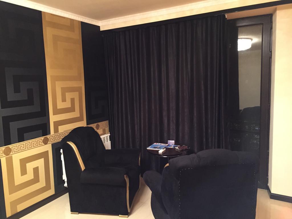 Versace Downtown Yerevan Room photo